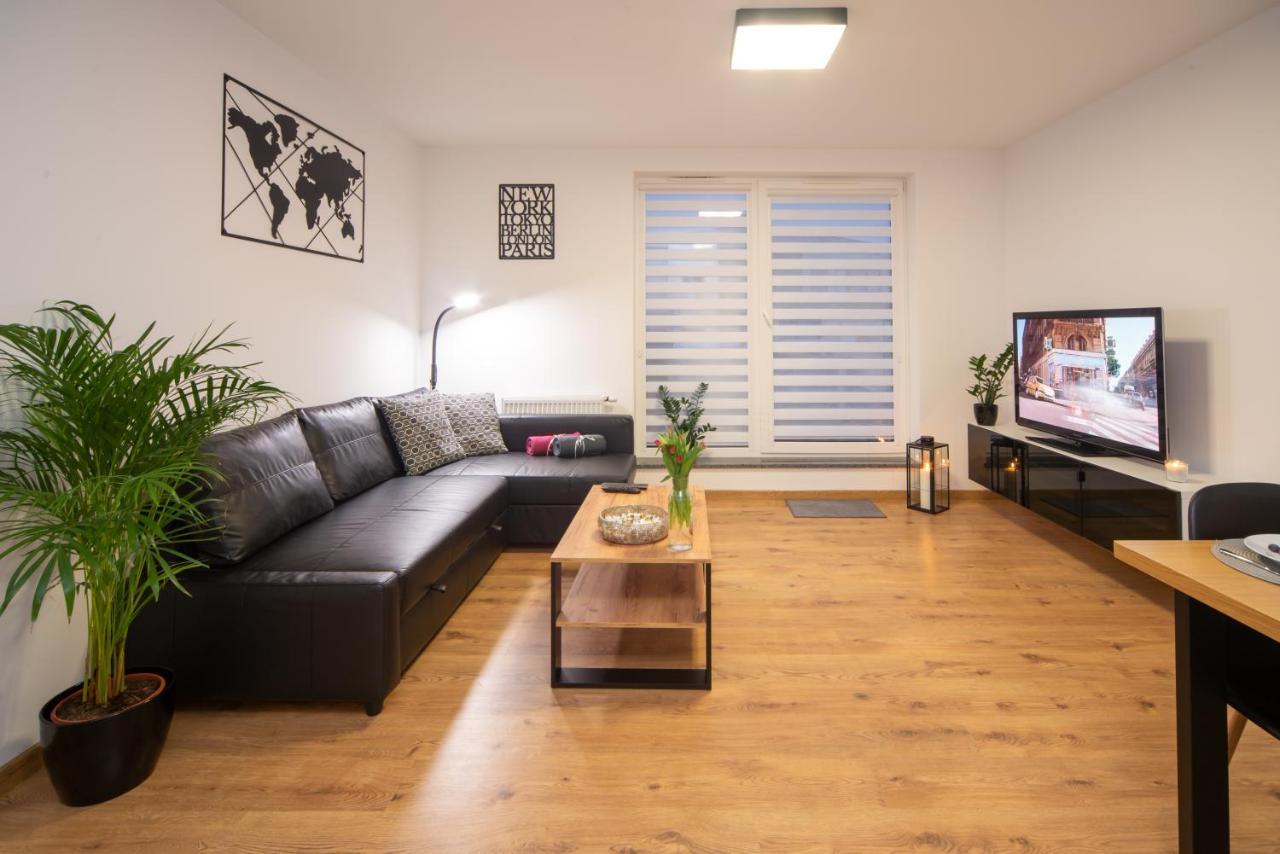 Maya'S Flats & Resorts 49 - Spacious 3 Rooms Apartment In Szafarnia Gdansk Exterior foto